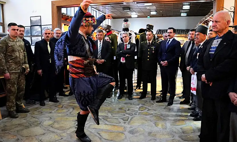 10 Kasım'da Tire Belediyesi'nden Anlamlı Sergi