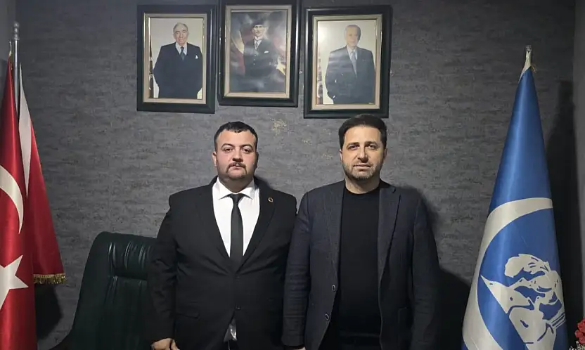 AK GENÇLİK TİRE ÜLKÜ OCAKLARI'NI ZİYARET ETTİ