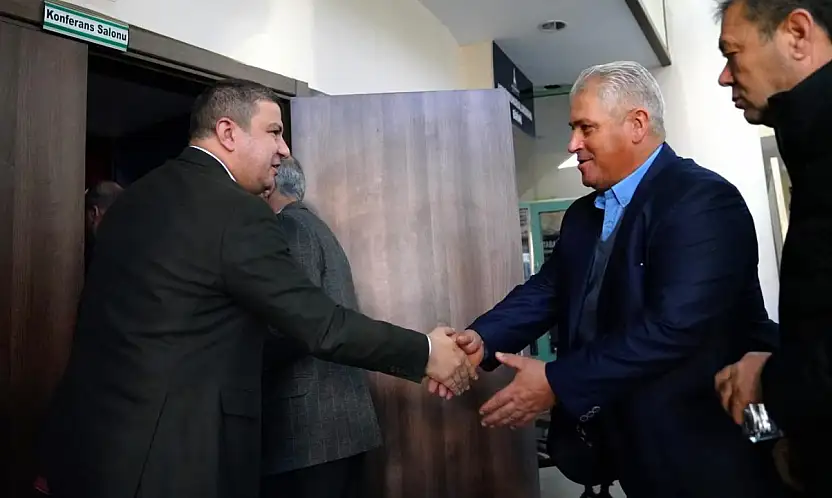 BAŞKAN OKUROĞLU KIRSAL MAHALLE MUHTARLARIYLA BULUŞTU