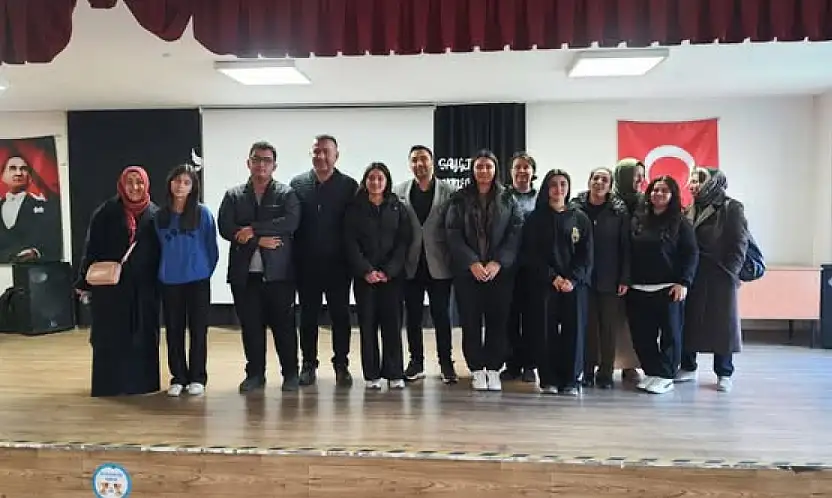 BAYINDIR'DA 'DİLİMİZİN ZENGİNLİKLERİ'