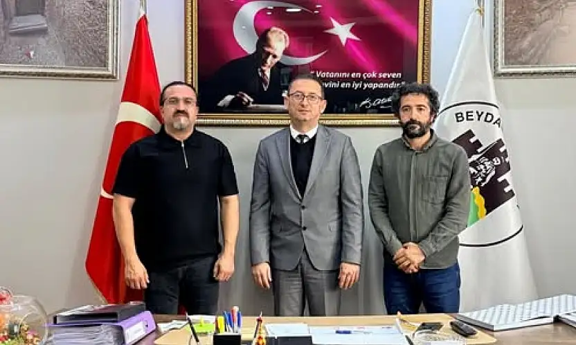 BEYDAĞ BELEDİYE BAŞKANI BAŞARAN'DAN KÜTÜPHANE MÜDÜRLERİNE TEŞEKKÜR