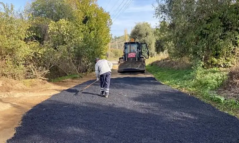Beydağ Belediyesi, İlçe Genelinde Altyapı ve Temizlik Çalışmalarını Sürdürdü