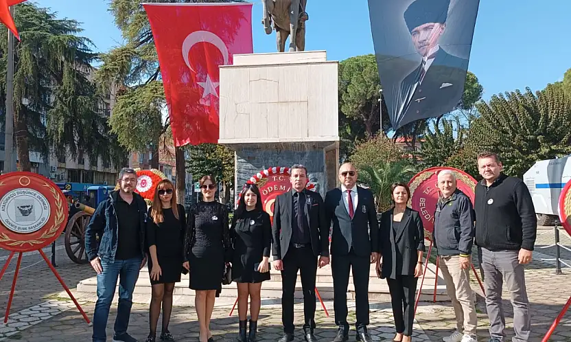 Eğitim-İş: 'Devrimlerinin İzinde Cumhuriyete Sahip Çıkıyoruz'