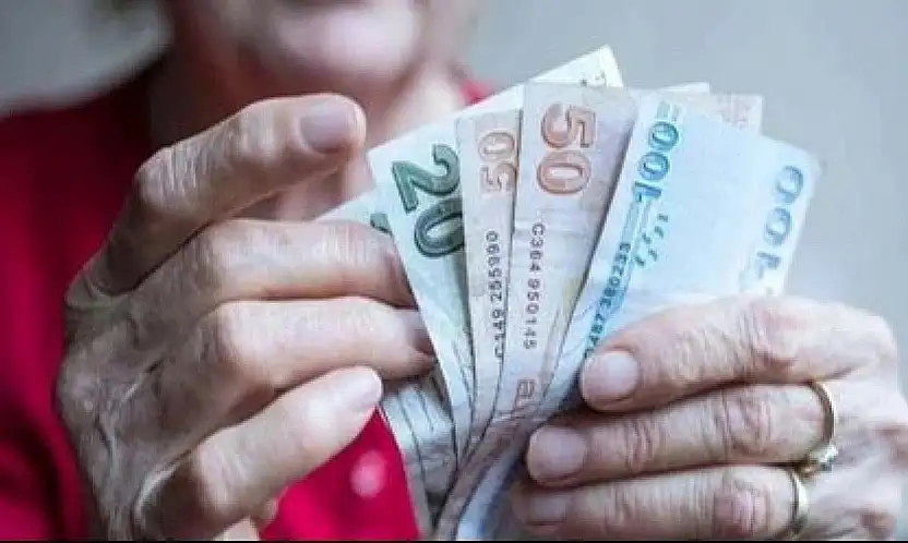 EN DÜŞÜK EMEKLİ MAAŞI 20 BİN LİRAYA YÜKSELDİ