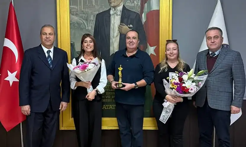 İNGİLTERE'DEN DÖNEN GURUR VEREN ÖDÜL