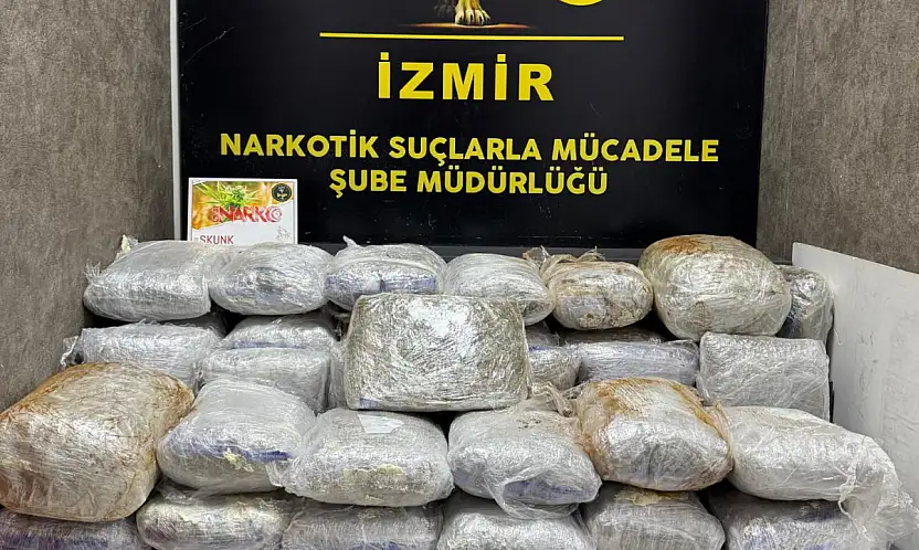 İZMİR POLİSİNDEN ZEHİR TACİRLERİNE DARBE