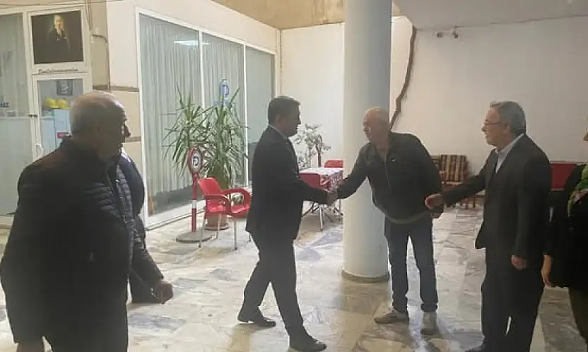 Kaymakam Erdoğan'dan Muhtarlar Derneği'ne Ziyaret.