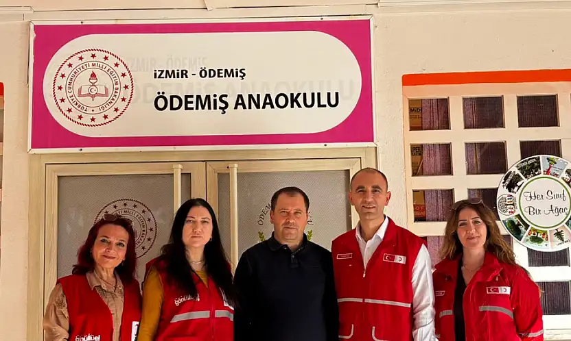 Kızılay Haftası'nda Ödemiş'te Minik Kalplerden Büyük Dayanışma