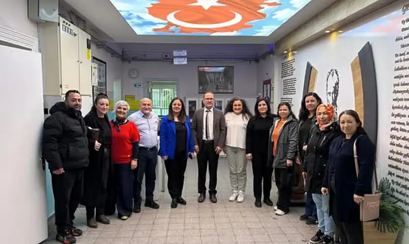 KURTULUŞ ORTAOKULU'NDA 'SENİN HİKÂYEN, SENİN YOLCULUĞUN' PROJESİ