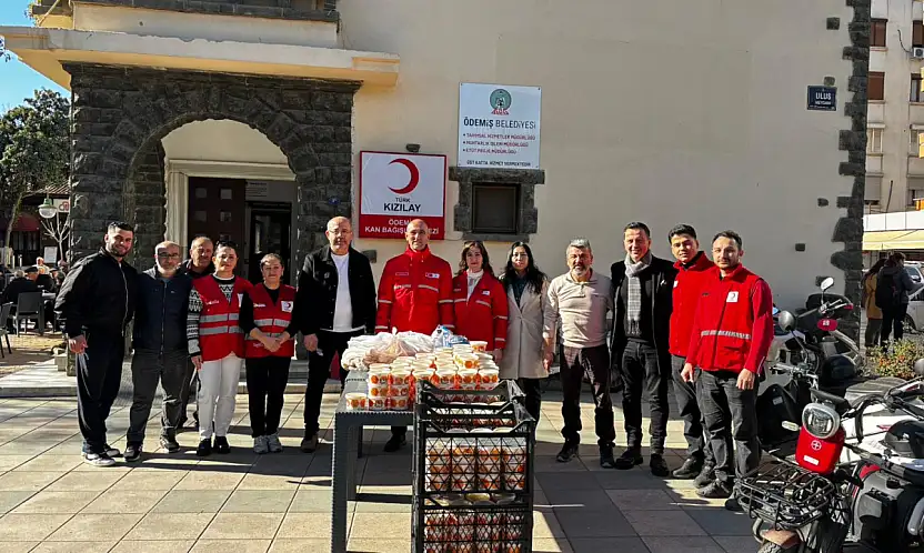 MİRAÇ KANDİLİ'NDE KIZILAY'DAN ANLAMLI İKRAM