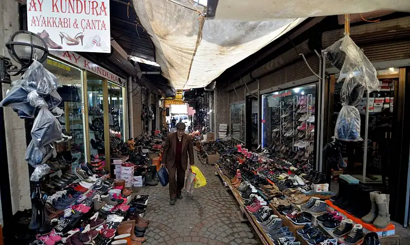 'Müşteri Yok, Hizmet Yok, Yük Var': Ayakkabıcılar Çarşısı'nda Kriz Derinleşiyor