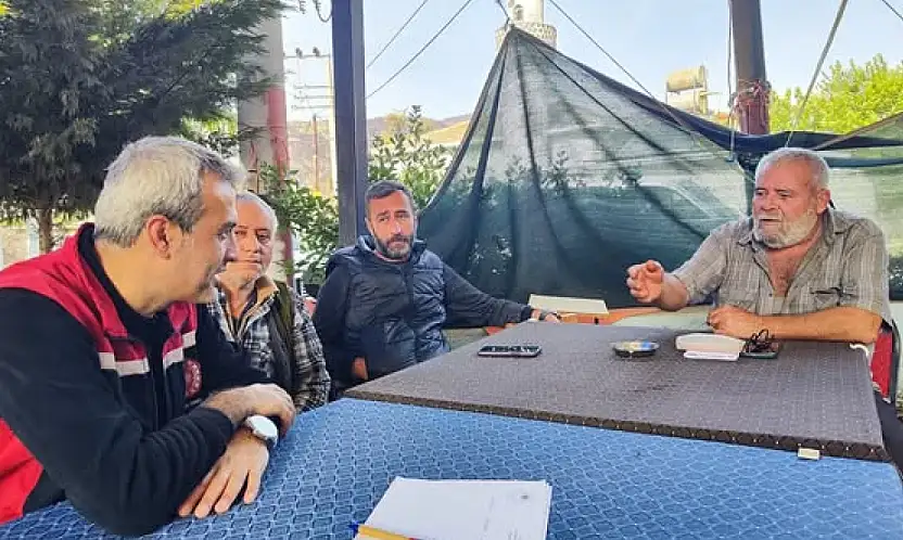 Ödemiş'te 'Cuma Buluşmaları' Kapsamında Üreticilere Bilgilendirme Yapıldı