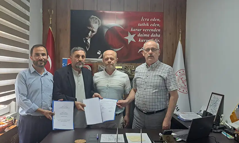 Ödemiş'te Hafızlık Proje Sınıfı İçin İmzalar Atıldı