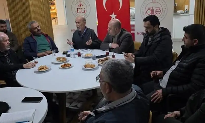 Ödemiş'te 'İmamı Birgivi Tarikatı Muhammediyye' Sohbeti Gerçekleşti