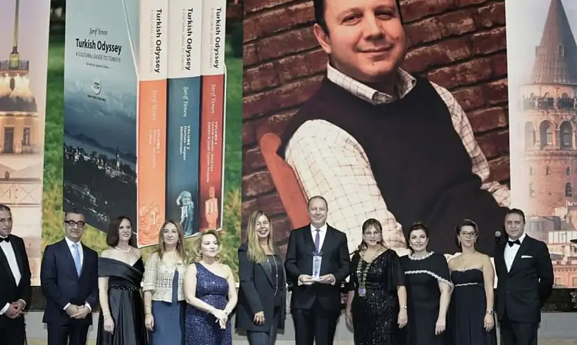 Ödemişli Rehber Şerif Yenen'e Çifte Ödül