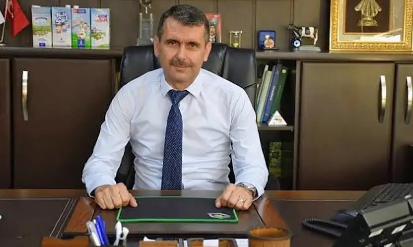 OSMAN ÖZTÜRK YENİDEN ADAYLIĞINI AÇIKLADI