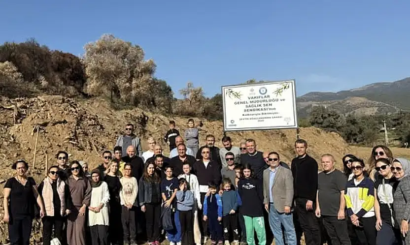 Sağlık-Sen İzmir 2 No'lu Şubeden Üzümlü Köyü'ne 'Hatıra Zeytin Bahçesi'