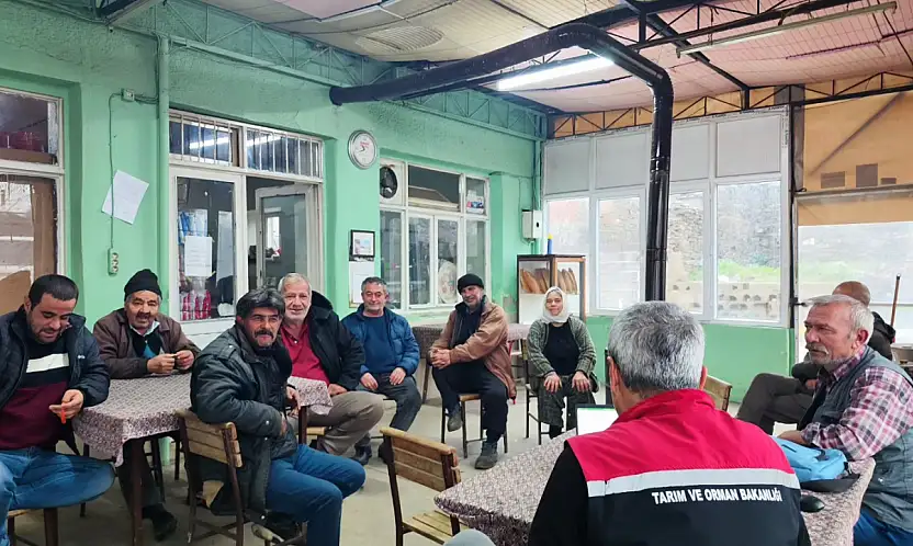 TARIM MÜDÜRLÜĞÜNDEN BİRGİ VE BEYAZİTLER'DE ÜRETİCİ BULUŞMASI