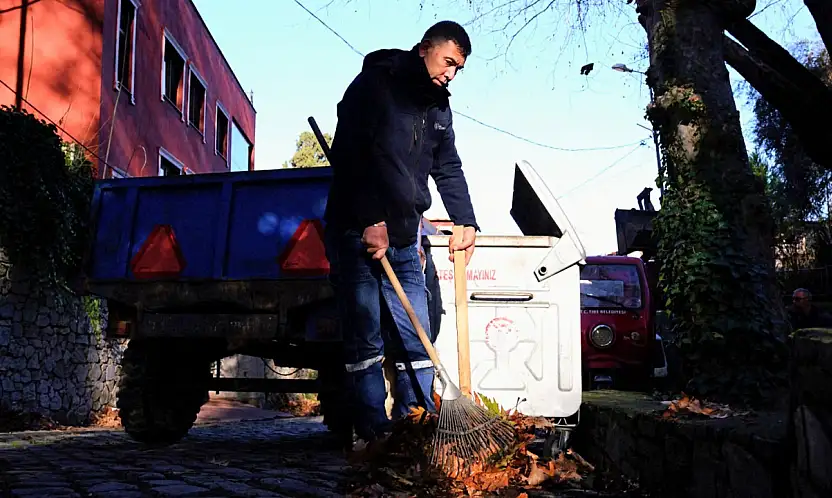 Tire Belediyesi'nde Fırtına Mesaisi