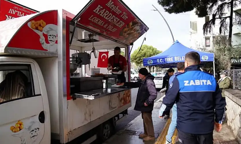 TİRE BELEDİYESİNDEN KANDİL LOKMASI İKRAMI