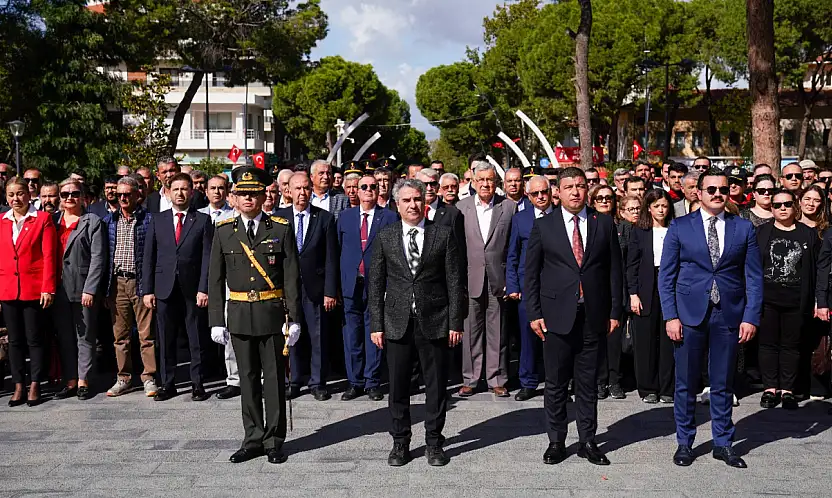 Tire'de Cumhuriyet Coşkusu Gölet Şenlik Alanı'nda Yaşandı