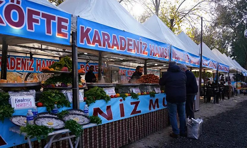 TİRE'DE KARADENİZ RÜZGARI: 3. HAMSİ FESTİVALİ BAŞLADI