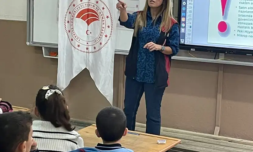 Tire'de Öğrencilere Gıda Hijyeni ve Etiket Okuma Eğitimi