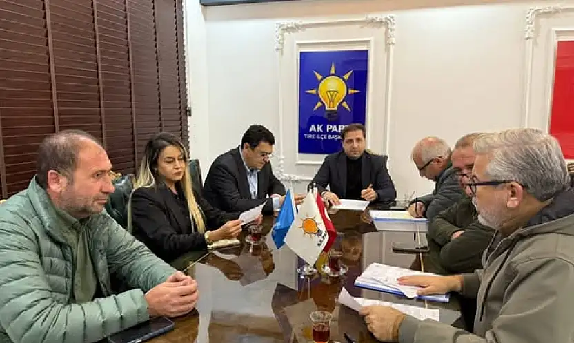 Tire'de yılın son meclisi öncesi Cumhur İttifakı'ndan istişare toplantısı