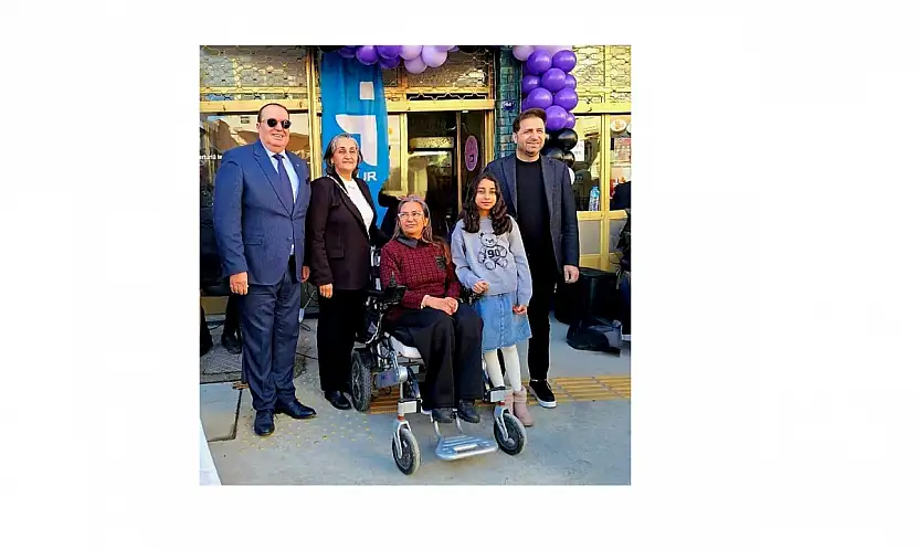 TİREDE'DE BİR İLK: TERZİ VE KAFE BİR ARADA