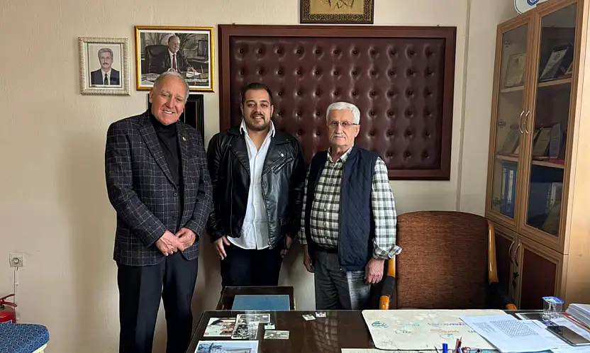 TV9'dan Ödemiş Marangozlar ve Mobilyacılar Odası Başkanı Nihat Kahya'ya Ziyaret